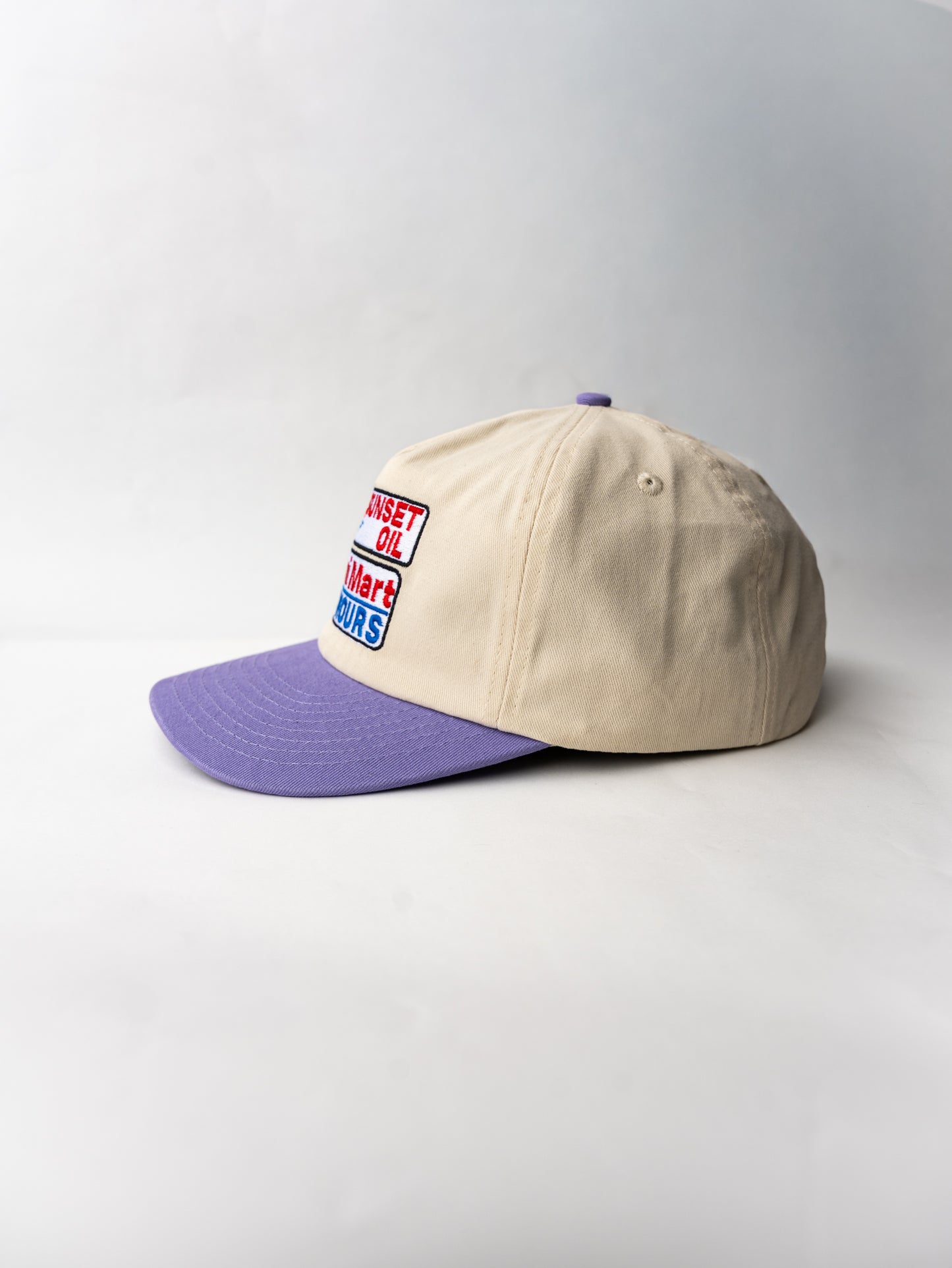 Natural/Lavender Field Trip Cap ™
