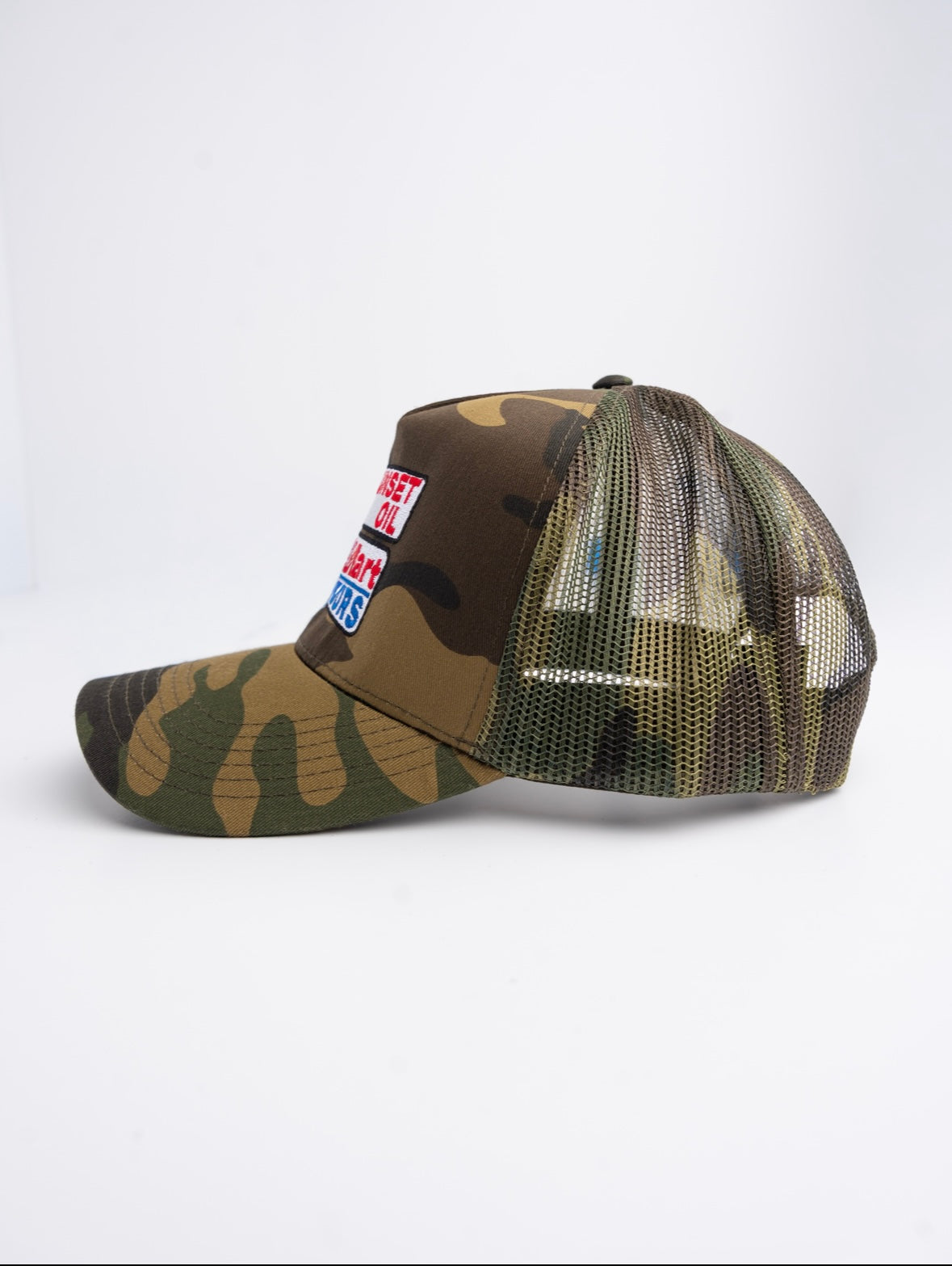 Sunset Oil Mini Mart Army Mesh Trucker Fit