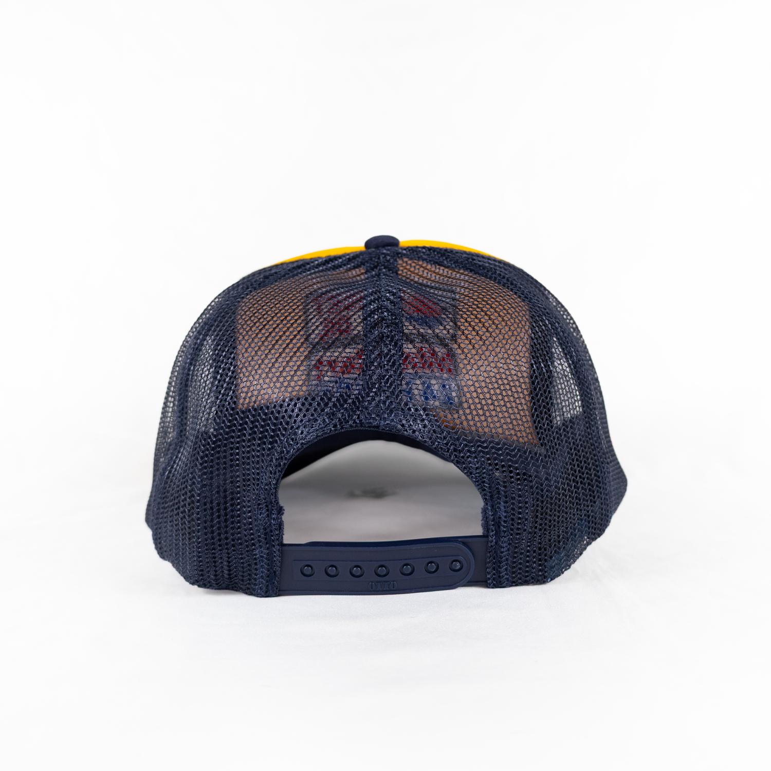 Sunset Oil Mini Mart Navy/Gold/Navy Trucker Fit