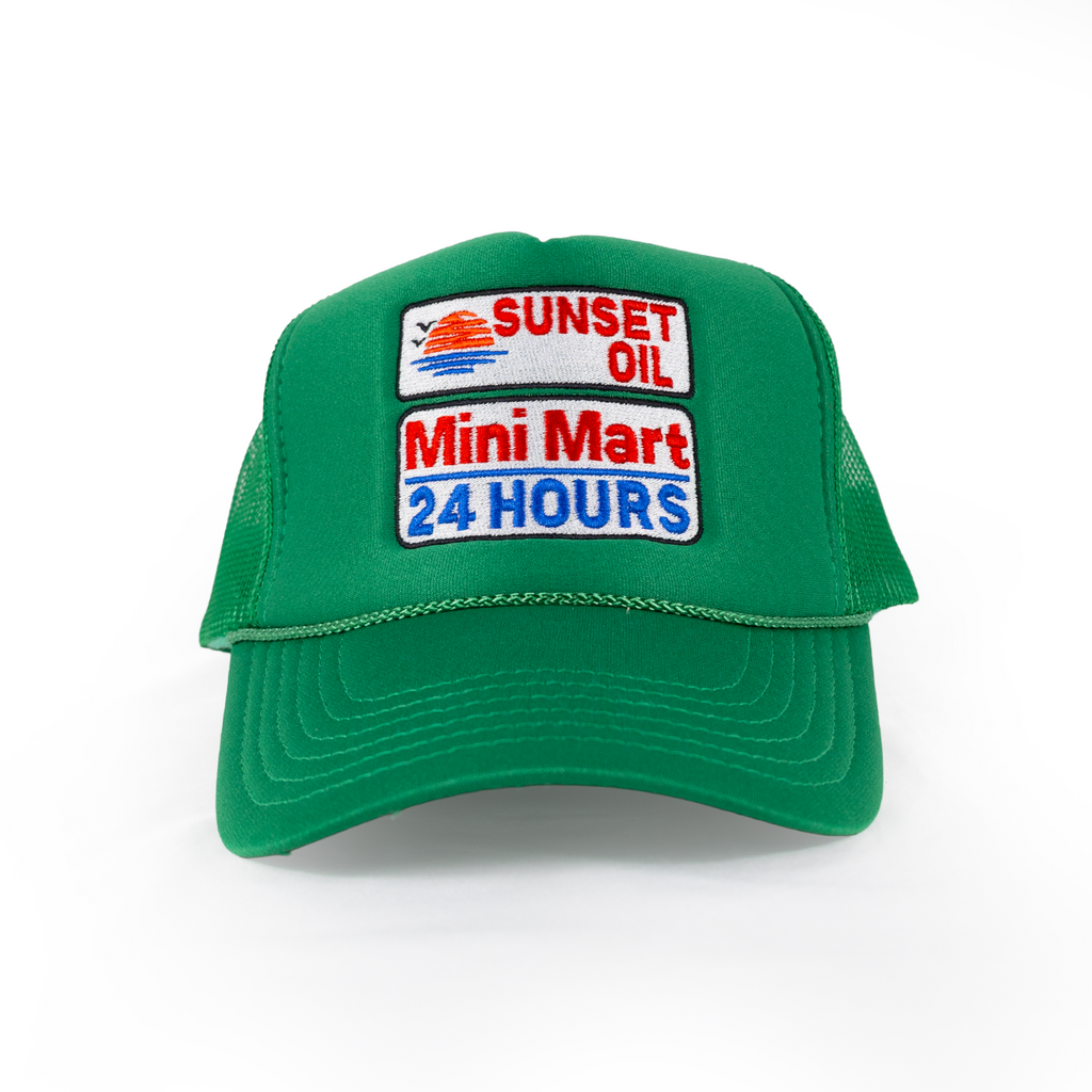Sunset Oil Mini Mart Kelly Green Trucker Fit
